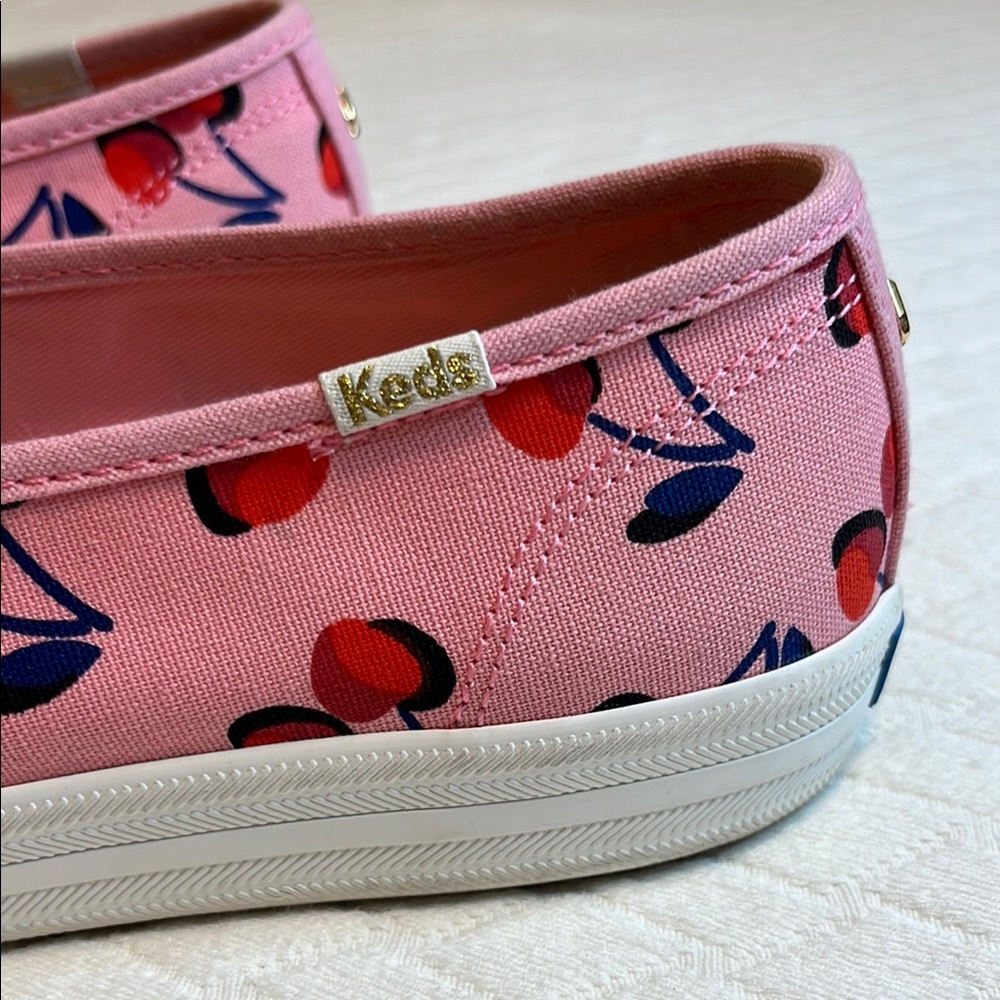 Kate Spade x Ked’s like new Pink and Red Cherry slip on loafers, W size 9 - Picture 5 of 11